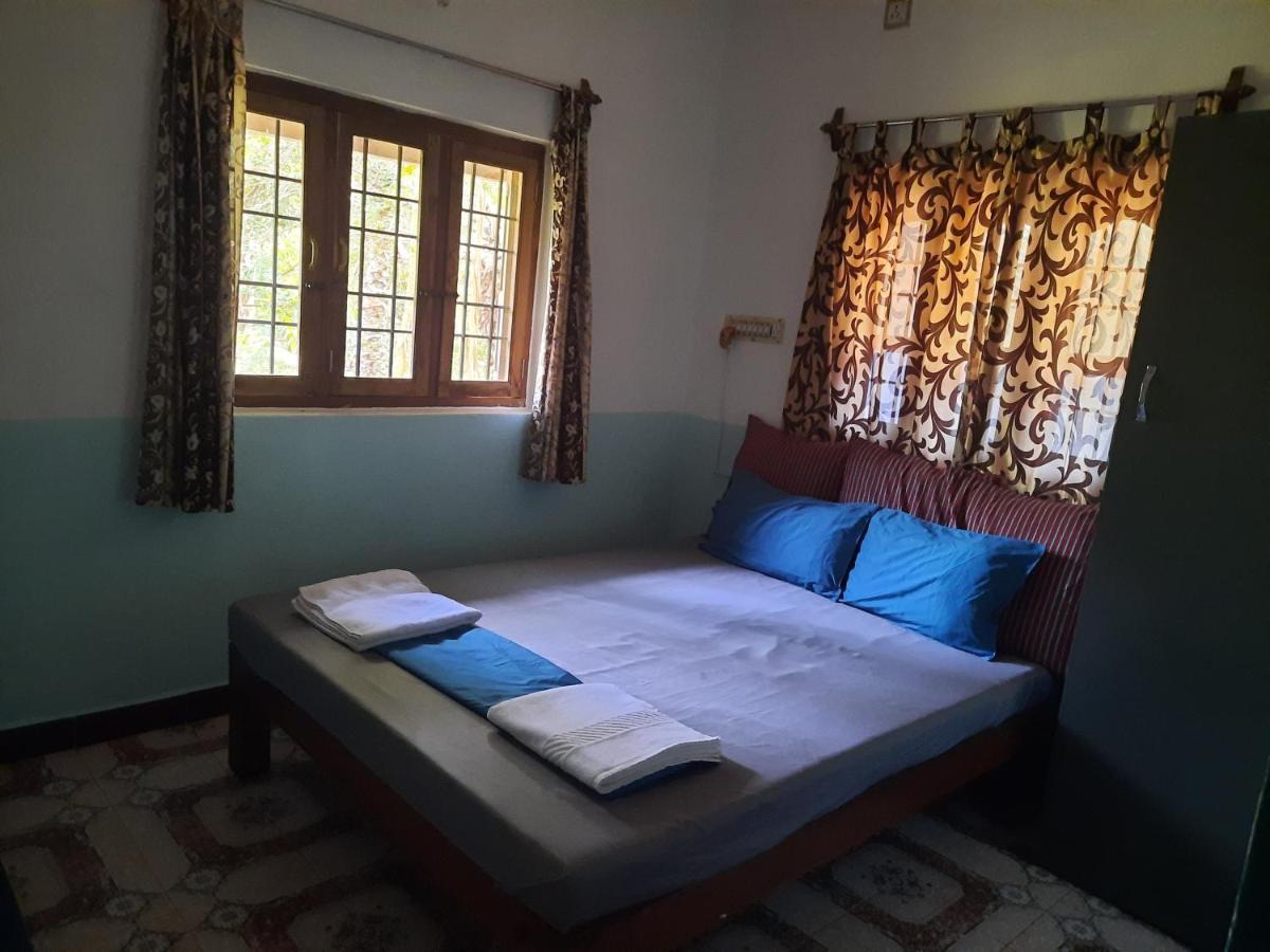 Unearth Hostel Auroville Luaran gambar