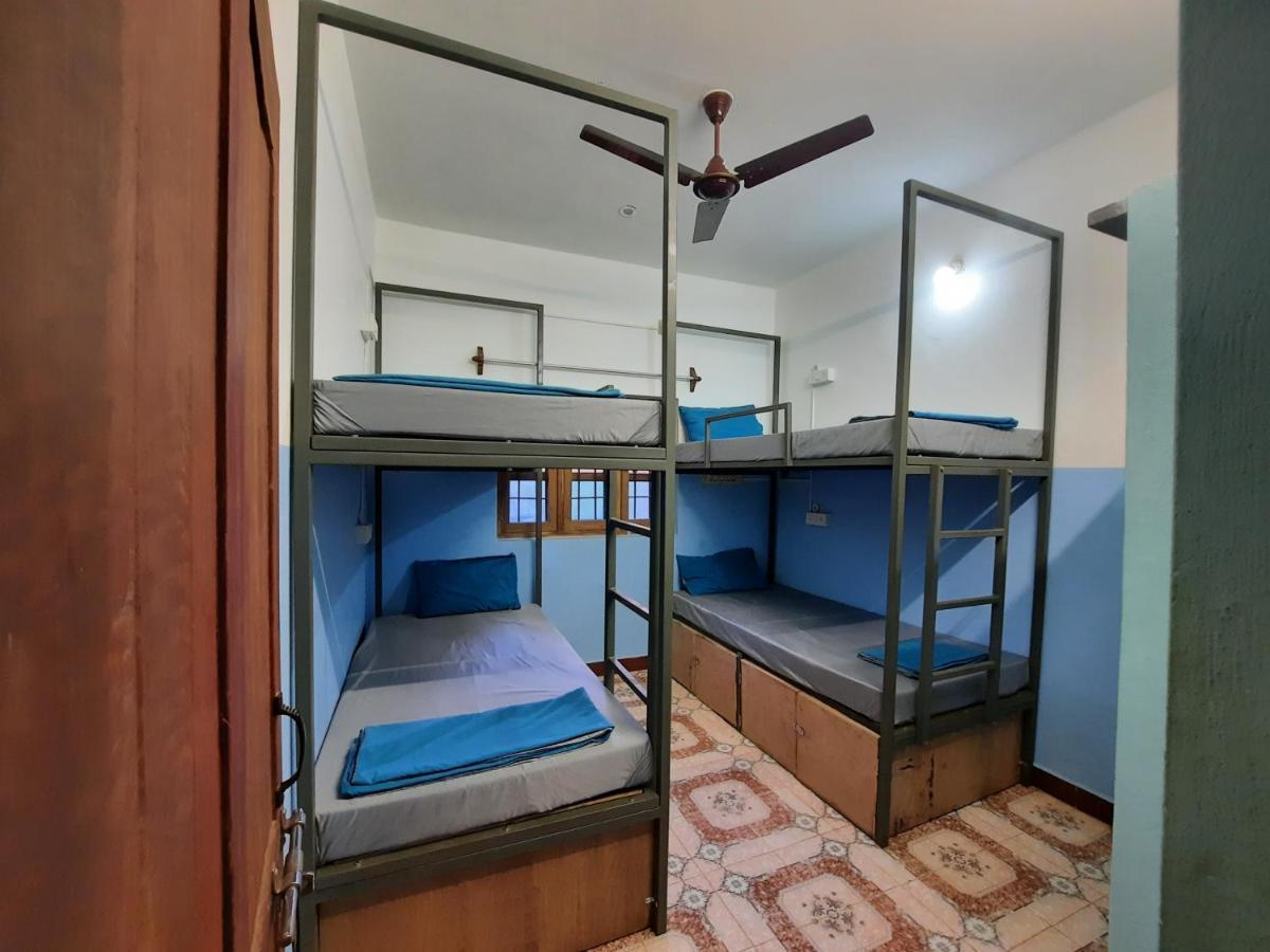 Unearth Hostel Auroville Luaran gambar